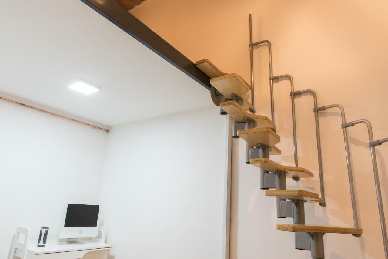 New Loft Style Appartman In The Heart Of The City Budapest Ngoại thất bức ảnh